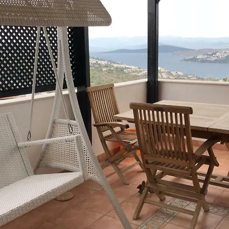 Denizati Sitesi Villa